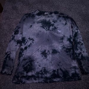 Tie dye long sleeve shirt